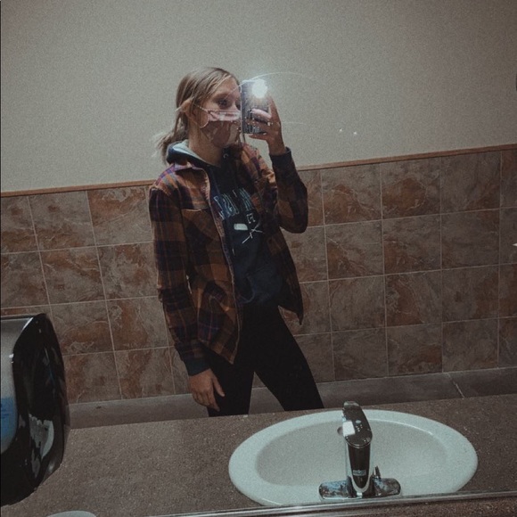 Meet your Posher, Kate - Picture 1 of 1